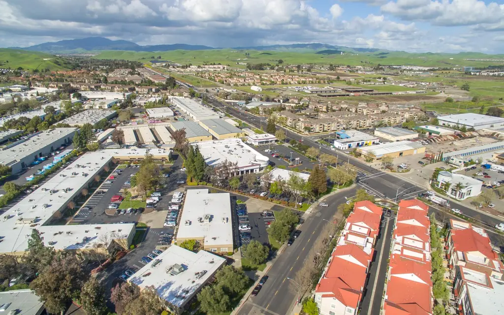 2023 End of Year East Bay Retail Market Report